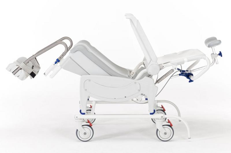 Ocean dual VIP Ergo shower commode tilt in space